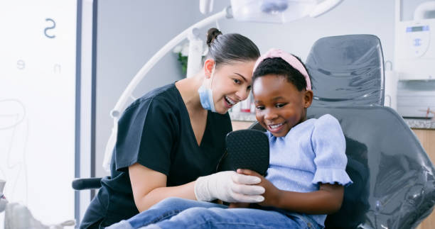 Best Dental Implants  in Collinsvle, IL